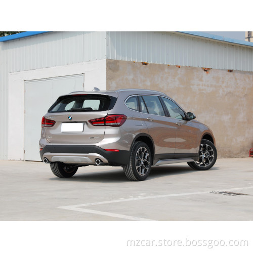 2022 BMWX1 SDRIVE20LI Modieuze benzine 140ps 5-deurs SUV met 5 zitplaatsen met openbare panoramische zonnedakbrandstof